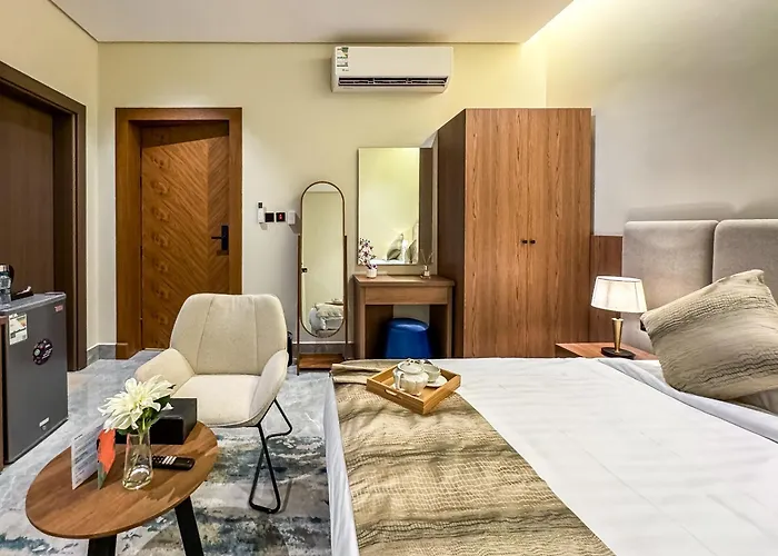 Smart Access Studio In Al Narjis - 65 Tv