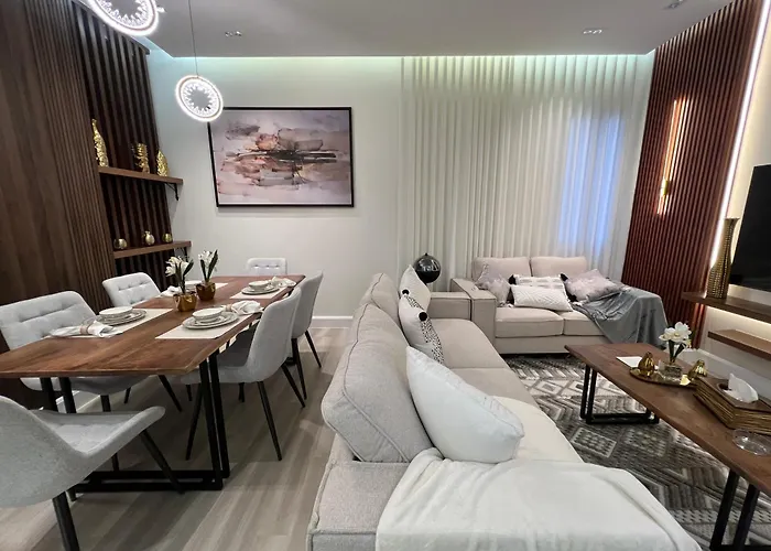 Riyadh Luxury Family Alyasmin