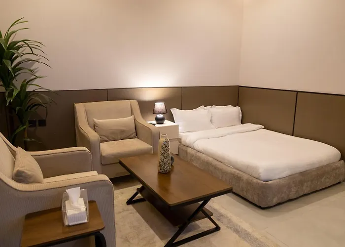 أستديو مميز 14 بجلسة خارجية تسجيل ذاتي قريب من المطار والوجهات الترفيهية Unique Studio 14 with Outdoor Seating Self Check in Near Airport&Attractions الرياض, المملكة العربية السعودية
