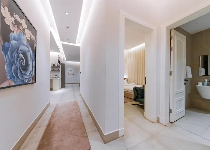 Luxury الملقا 115