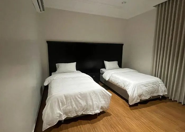 سماء النخيل للوحدات السكنية المفروشة للعوائل فقط