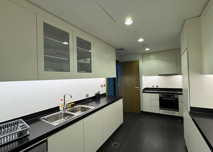 4Leisure Suites Damac Esclusiva Towers