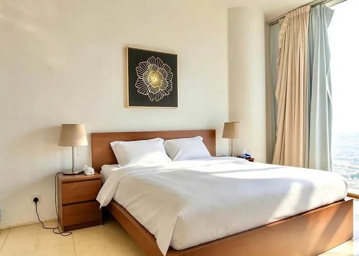 1Bedroom 54Th Floor Rafal Tower