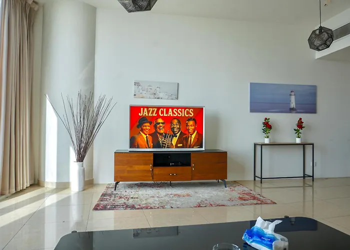 1Bedroom 54Th Floor Rafal Tower