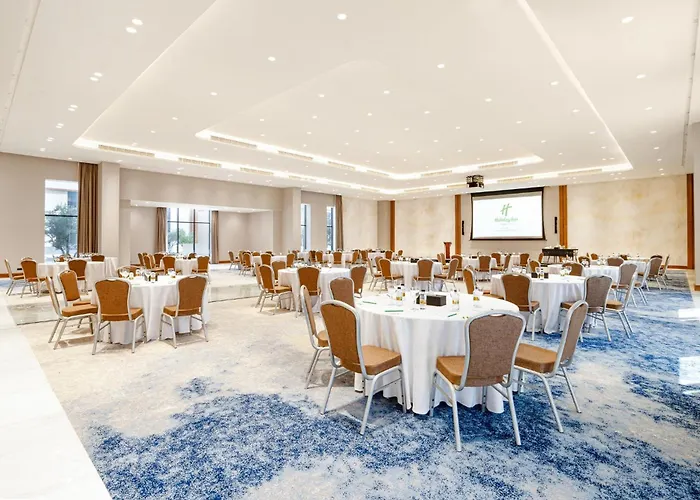 Holiday Inn Riyadh The Business District By Ihg